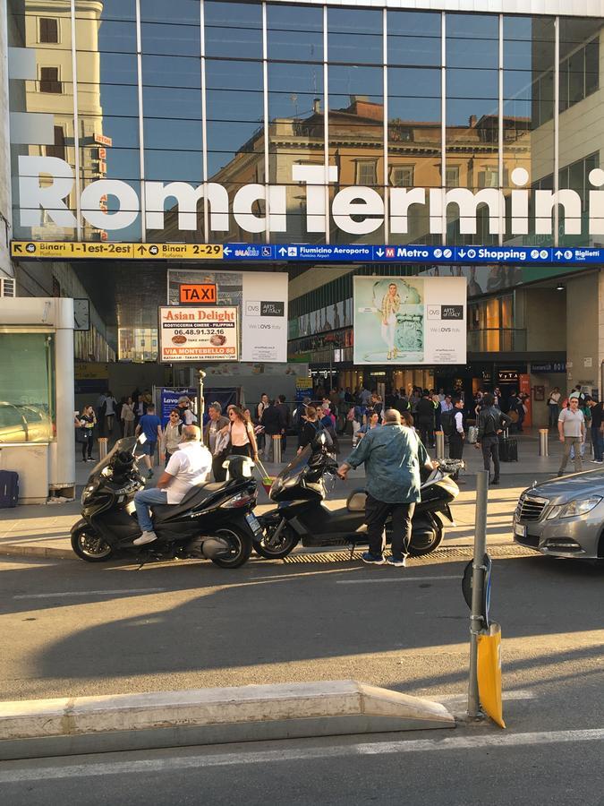 Hotel Hi Termini Roma Esterno foto