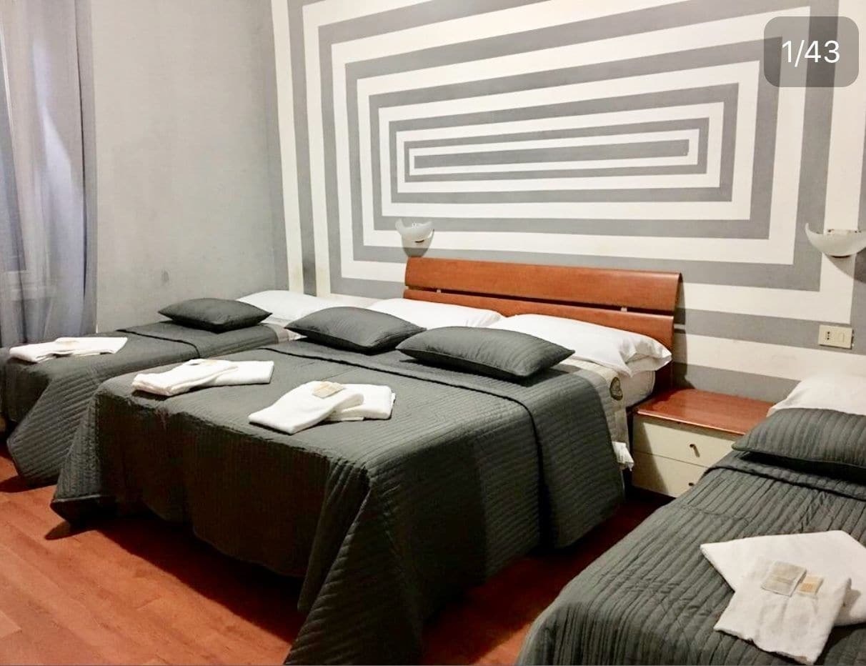 Hotel Hi Termini Roma Esterno foto